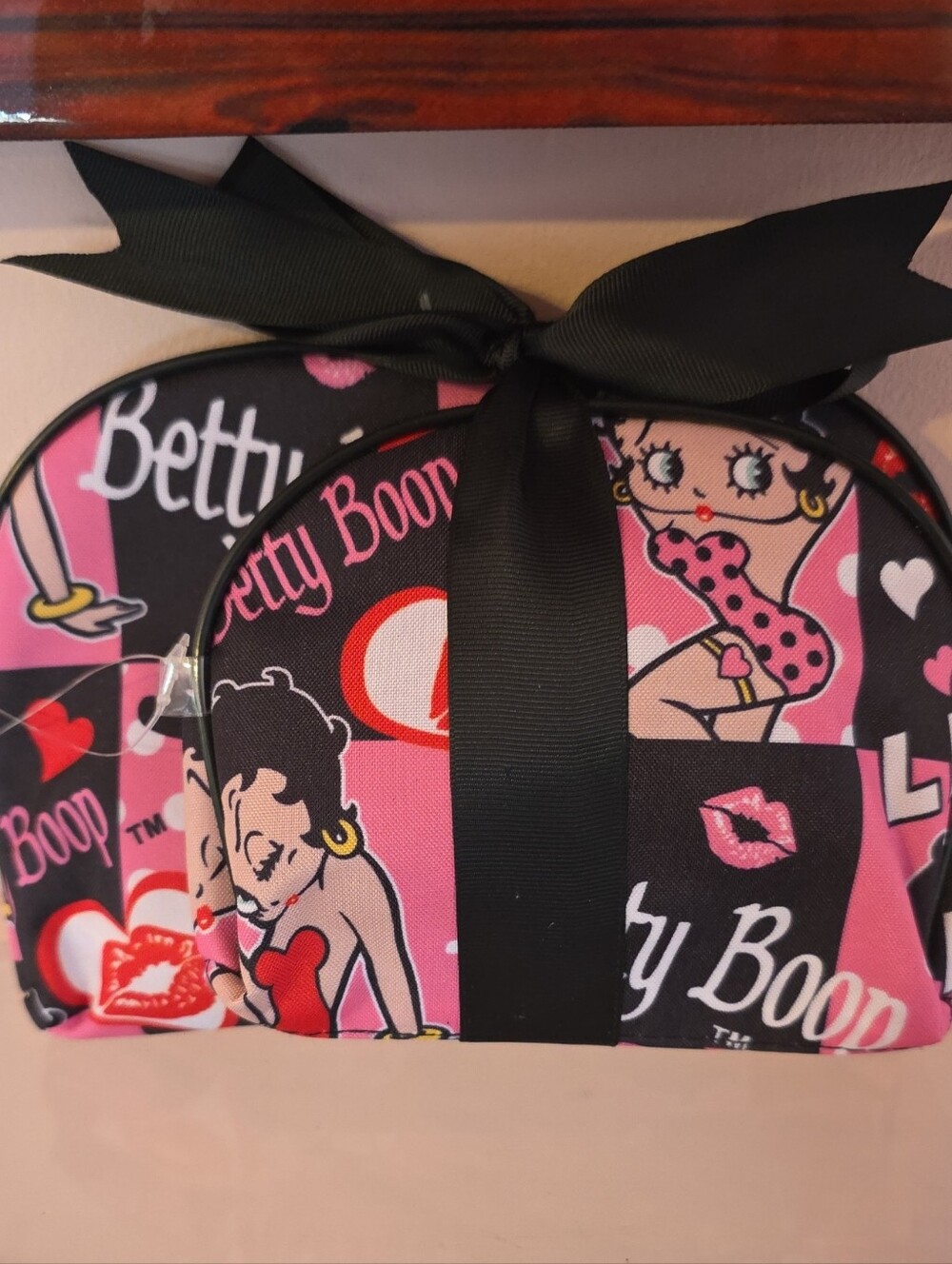 Betty Boop Pink & Black Graphic Cosmetic Pouch